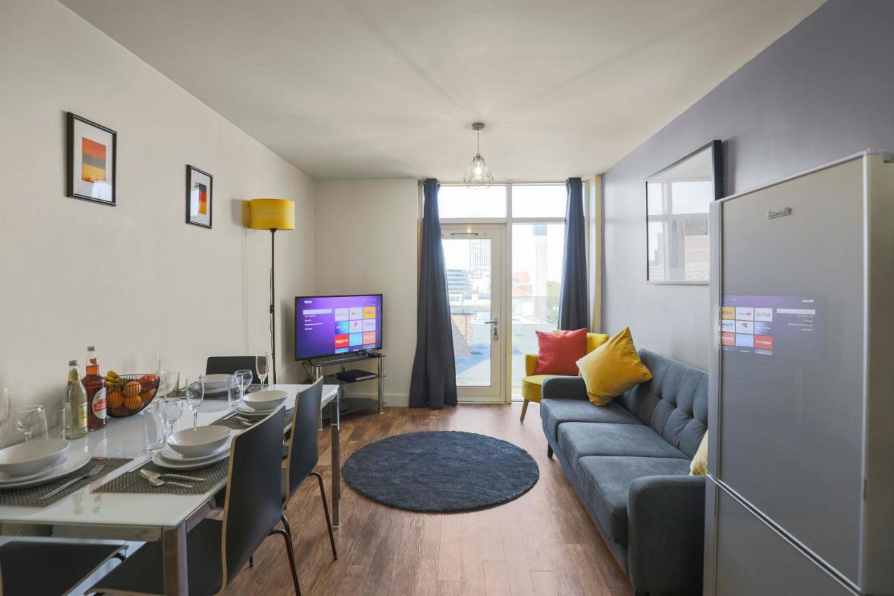 Ur Stay Apartments לייסטר מראה חיצוני תמונה