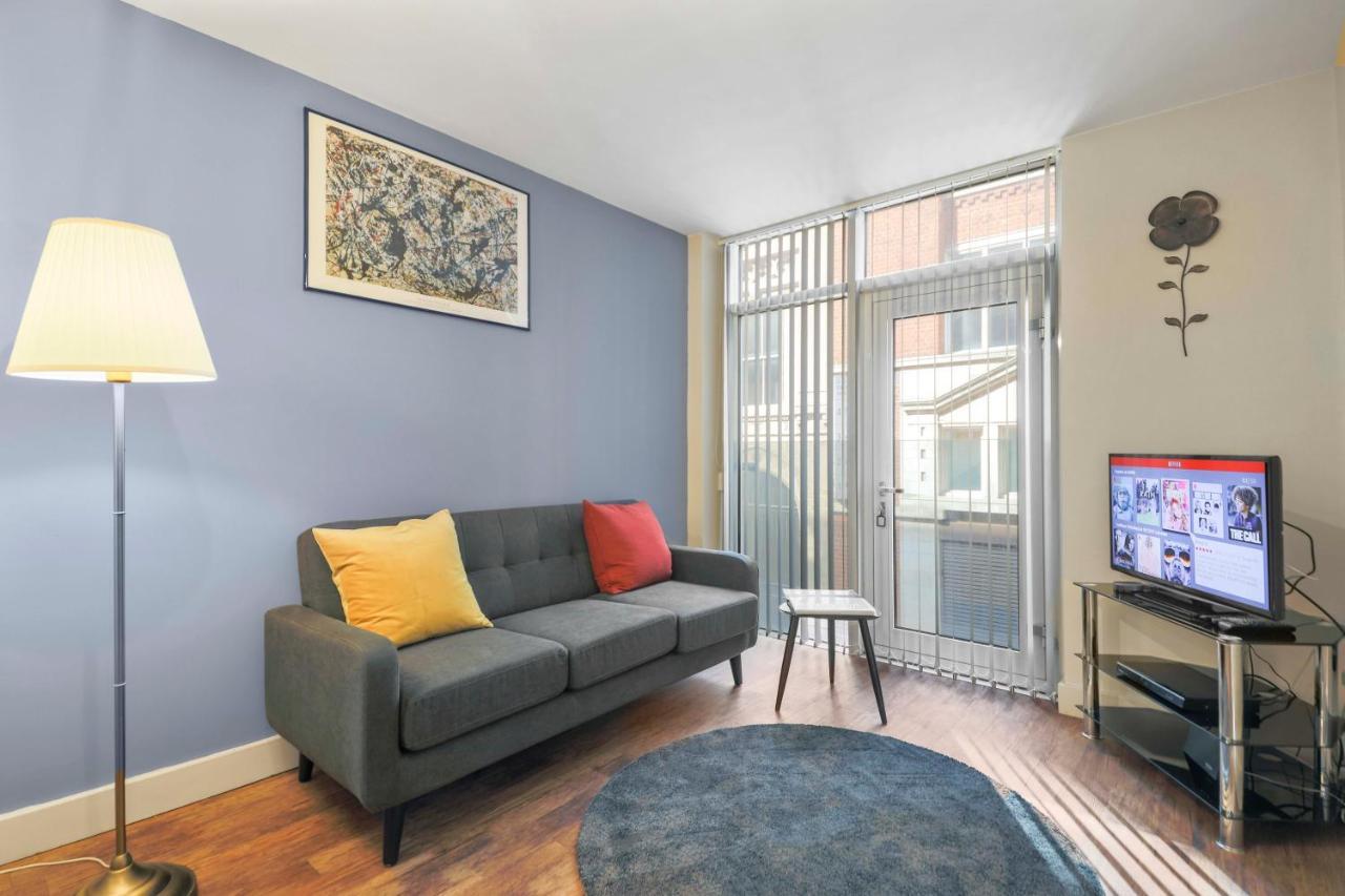 Ur Stay Apartments לייסטר מראה חיצוני תמונה